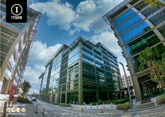 كيفية تأسيس شركة في المنطقة الحرة بدبي